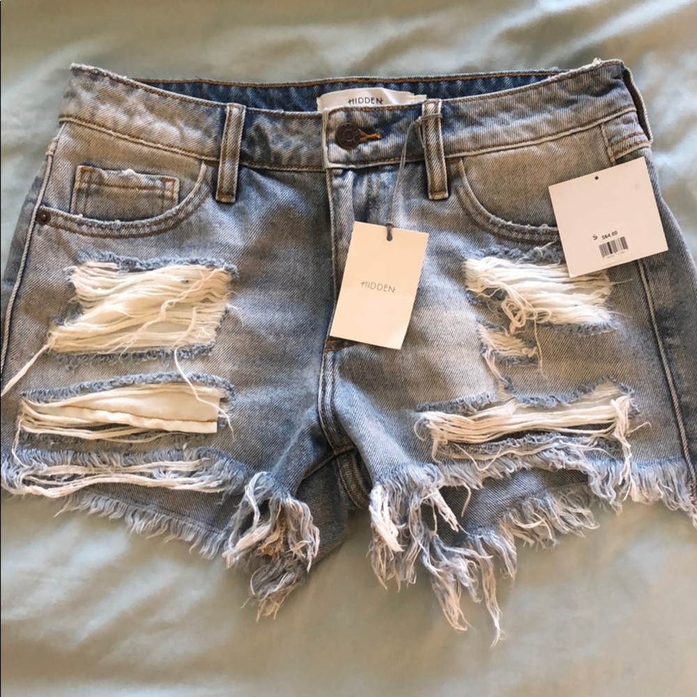 Ripped boyfriend shorts